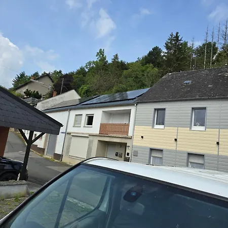 Geluk In 2 Vakantiehuis *